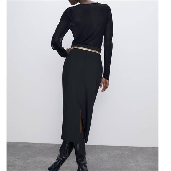 Zara | Fine Knit With Puff Shoulders Sexy Top - Picture 14 of 16